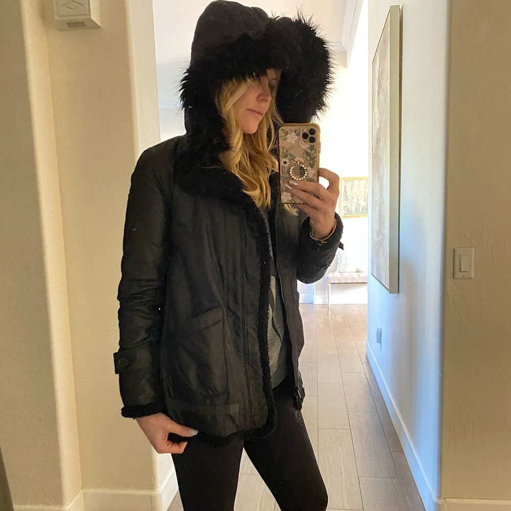 BCBG Maxazria warm teddy jacket w/hood. Like new!! Size XS